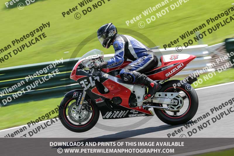 cadwell no limits trackday;cadwell park;cadwell park photographs;cadwell trackday photographs;enduro digital images;event digital images;eventdigitalimages;no limits trackdays;peter wileman photography;racing digital images;trackday digital images;trackday photos